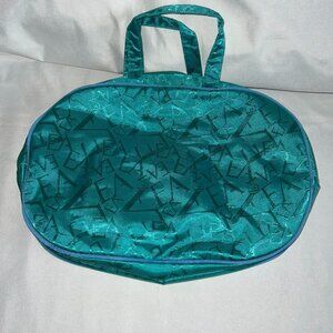 Elizabeth Arden Teal Logo Cosmetic Travel Bag With Dual Handles & Zipper Closure